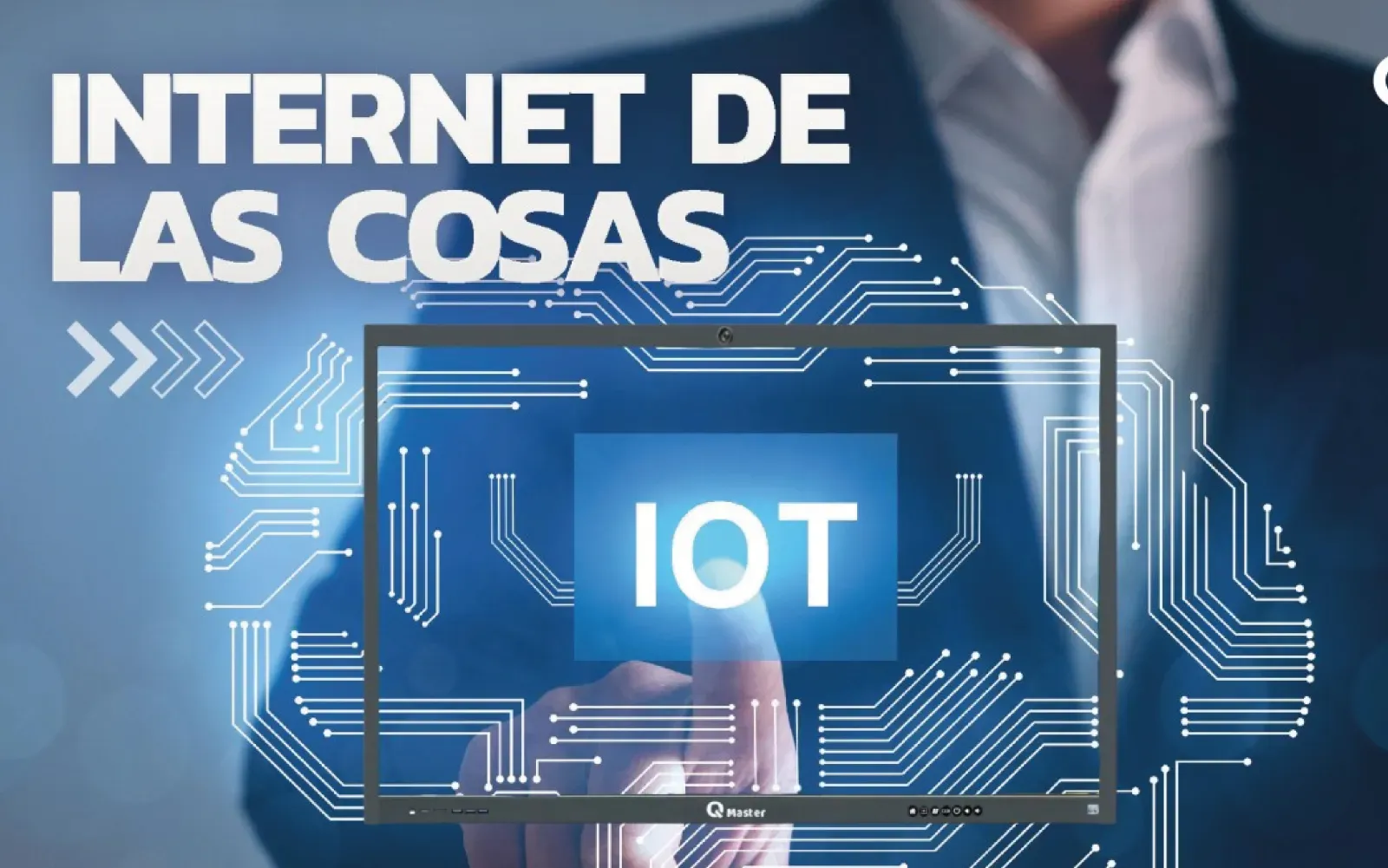 Composición con el título «Internet de las cosas» y un panel QMaster en el centro, donde una mano toca el rótulo IOT sobre un circuito dibujado con forma de cerebro.