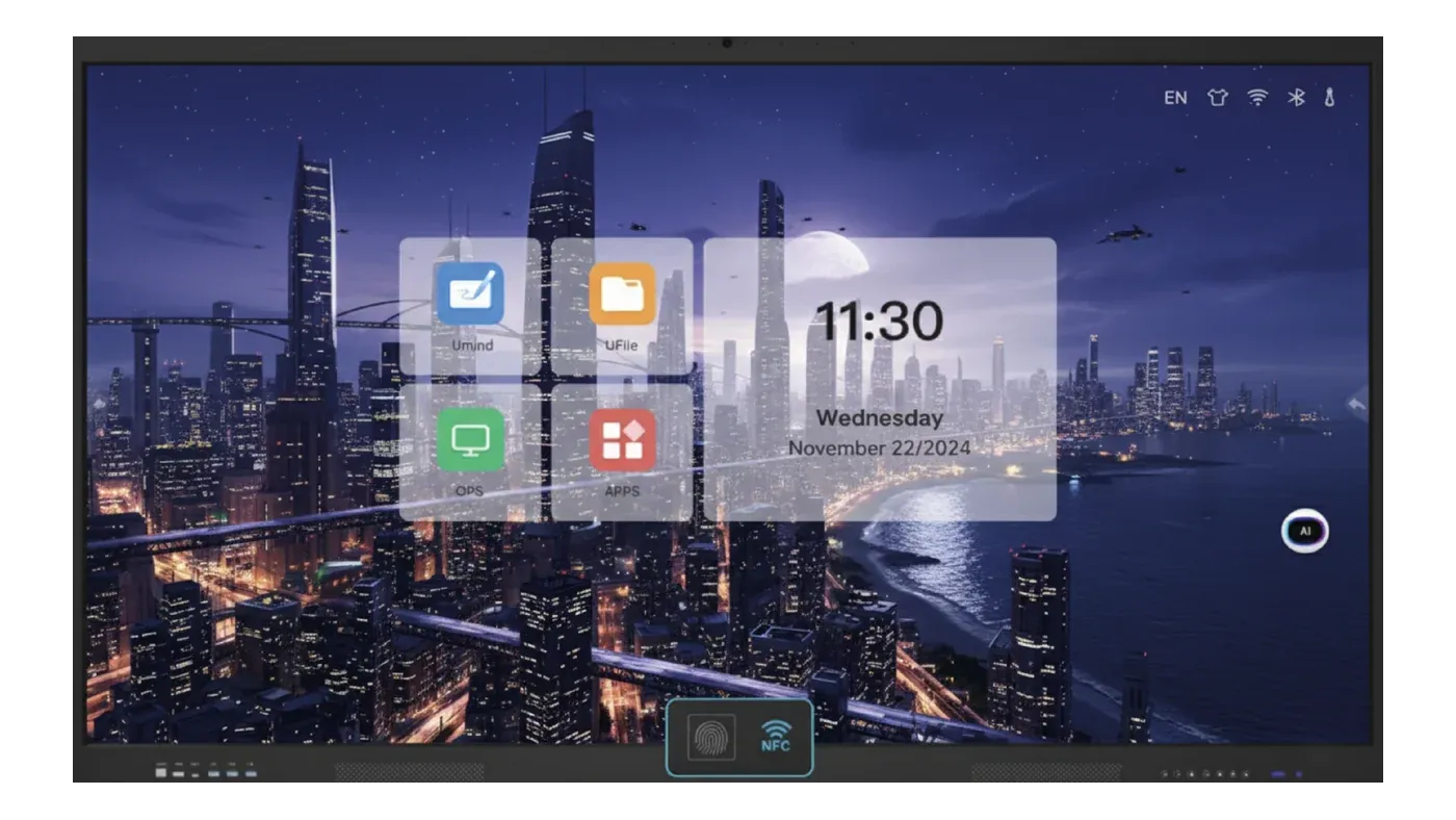 Pantalla interactiva QMaster serie KRL de frente, con bisel oscuro y la barra de cámara integrada sobre el borde superior